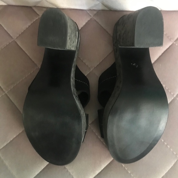 Toscanella black suede slip on heels - Picture 3 of 3